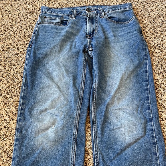 Old Navy 29x30 Straight Built in flex jeans - Picture 4 of 4
